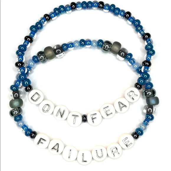 Don’t Fear Failure Disney Cars Sally Inspired Bracelet Quote Set of 2 Stretchy - Picture 2 of 3